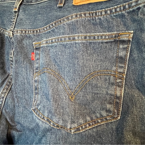 Levis 560 Comfort Fit medium wash Blue Jeans Sz 42x30 - Picture 5 of 7